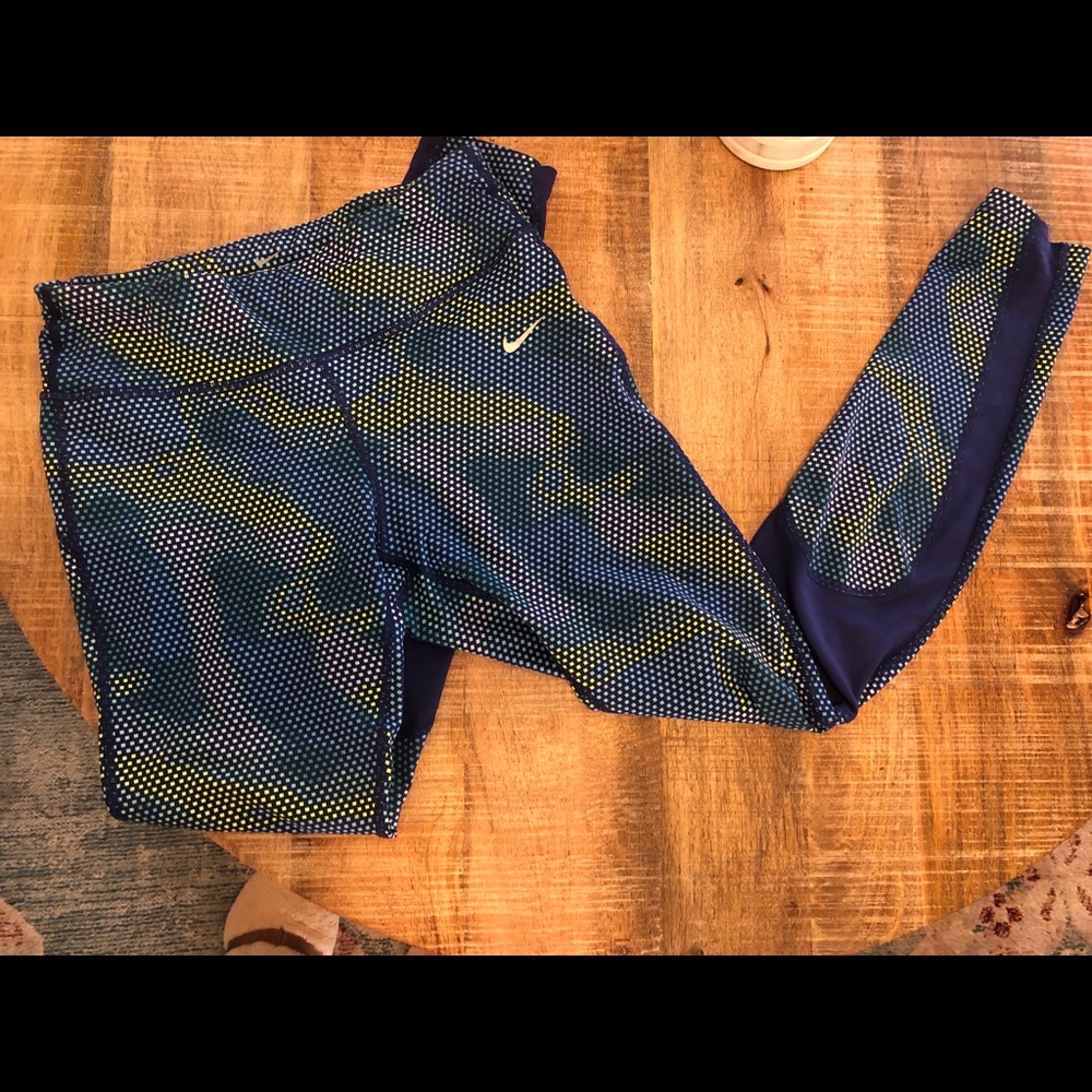 Nike Dri-Fit Leggings- Size Medium